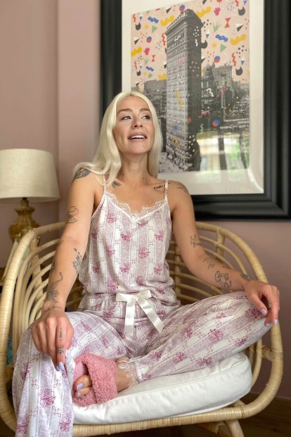 Gül Dantelli İp Askılı Örme Kadın Pijama Takımı - 2