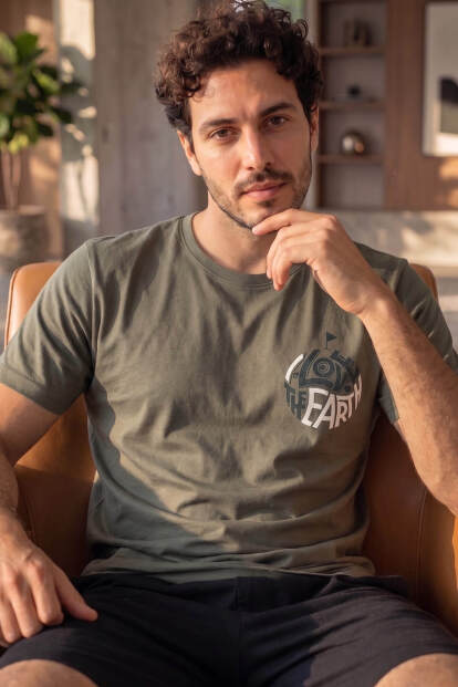 Haki Earth Desenli Kısa Kollu Şortlu Erkek Pijama Takımı 