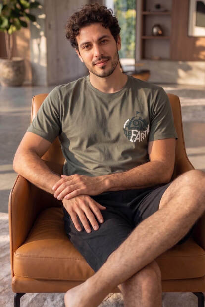 Haki Earth Desenli Kısa Kollu Şortlu Erkek Pijama Takımı - 2