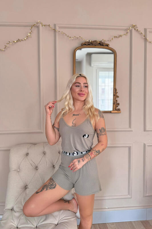 Haki Panda Charm Desenli Örme Ip Askı Şortlu Kadın Pijama Takımı - Pijamaevi (2)