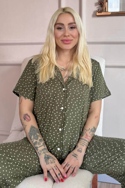 Haki Royal Dots Desenli Bambu Önden Düğmeli Kısa Kol Pijama Takımı 