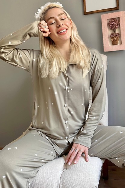 Haki Yıldız Desenli Bambu Önden Düğmeli Kadın Pijama Takımı - 1