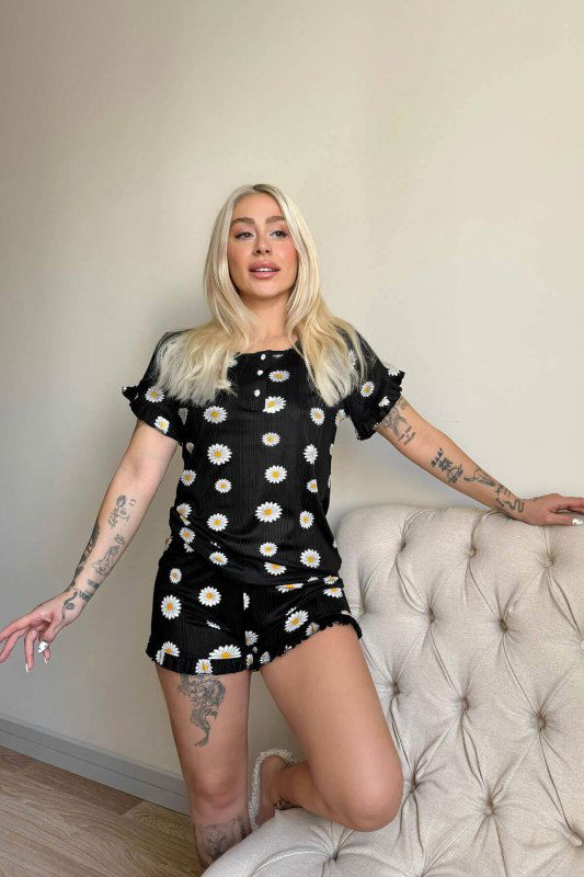 Papatya Desenli Örme Kısa Kol Şortlu Pijama Takımı - Pijamaevi (1)