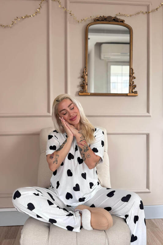 Ivory Passion Heart Desenli Bambu Kısa Kol Kadın Pijama Takımı - Pijamaevi (3)