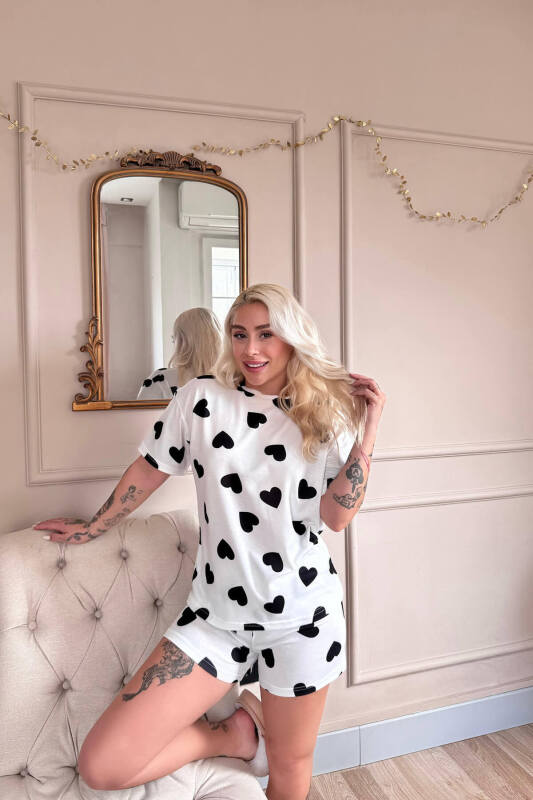 Ivory Passion Heart Desenli Kısa Kollu Şortlu Örme Kadın Pijama Takımı - Pijamaevi (3)