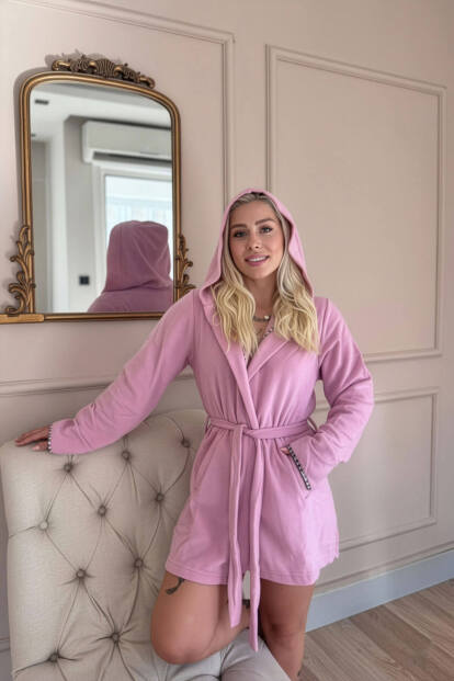 Kadın Pembe Kapüşonlu Polar Kısa Sabahlık - 2