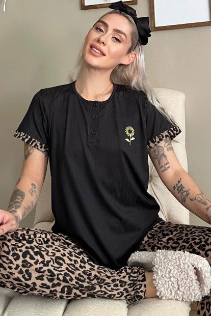 Kahve Çiçek Nakışlı Kısa Kollu Örme Kadın Pijama Takımı - 1