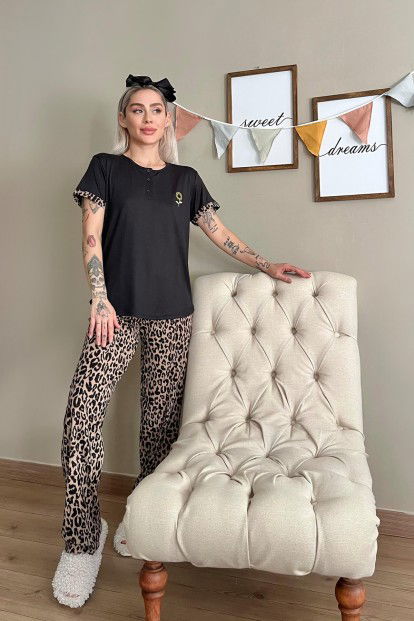 Kahve Çiçek Nakışlı Kısa Kollu Örme Kadın Pijama Takımı - 5
