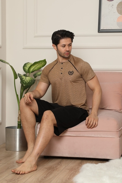 Kahverengi Düğme Detaylı Şortlu Erkek Pijama Takımı - 1