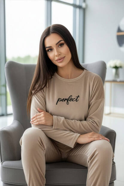 Karamel Perfect Desenli Exclusive Kadife Kadın Pijama Takımı  - 3