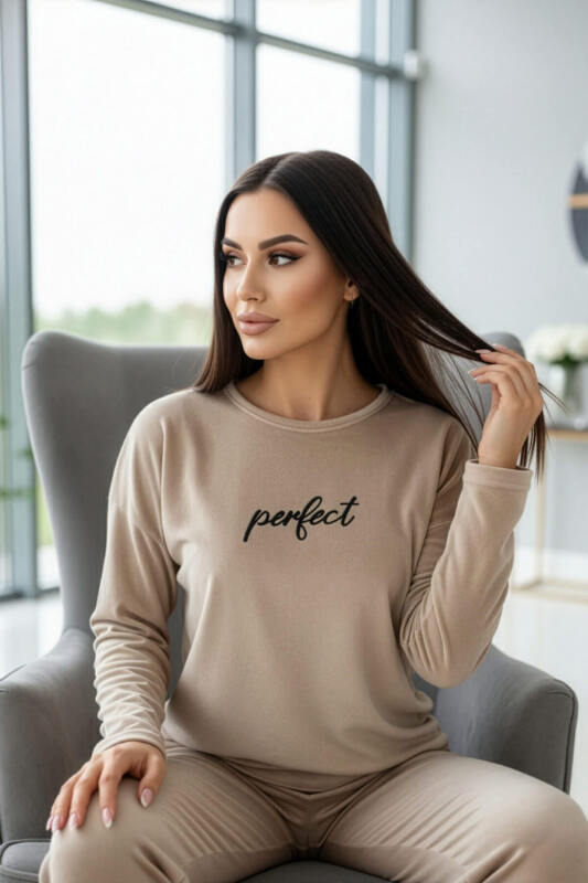 Karamel Perfect Desenli Exclusive Kadife Kadın Pijama Takımı  - Pijamaevi (3)