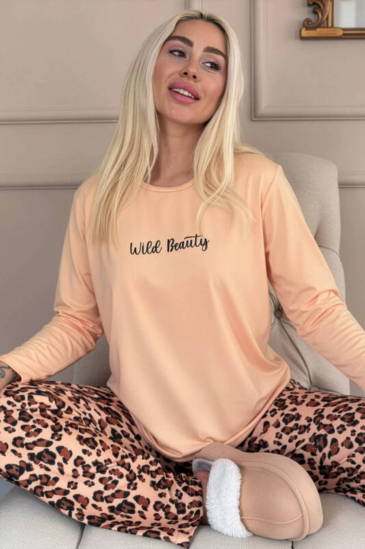Karamel Wild Beauty Desenli Uzun Kollu Bambu Örme Kadın Pijama Takımı - Pijamaevi