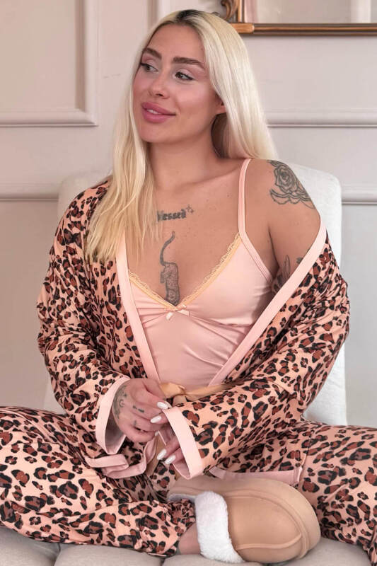 Karamel Wild Charm Exclusive Örme Sabahlıklı Kadın Pijama Takım - Pijamaevi