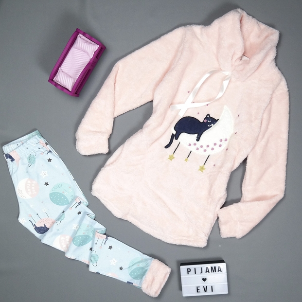 Kedi Desenli Tam Peluş Pijama Takımı - 2