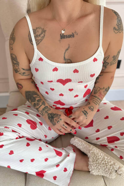 Kırmızı Amour Desenli Örme Askılı Kadın Pijama Takımı - 4