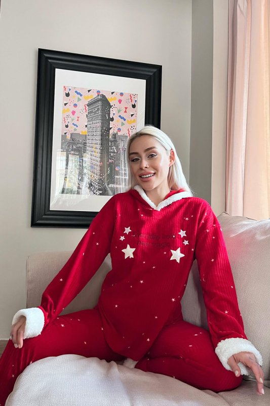 Kırmızı Everyday Magic Desenli Kapşonlu Peluş Polar Pijama - Pijamaevi (2)