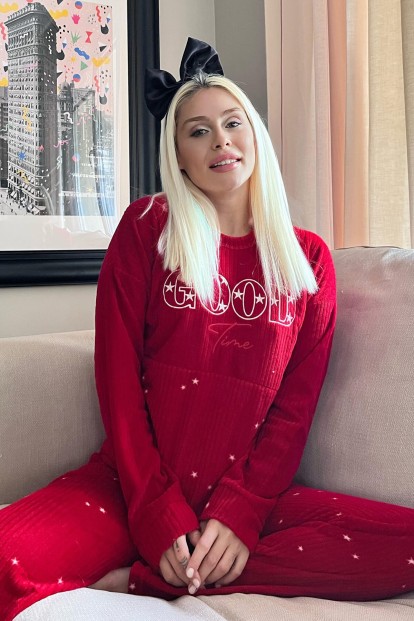 Kırmızı Good Time Desenli Peluş Polar Pijama Takımı - 1