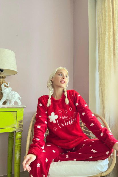 Kırmızı Hello Winter Desenli Kadın Peluş Pijama Takımı - 3