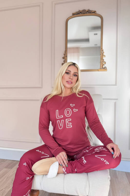 Kırmızı Love Desenli Termal Kadın Pijama Takımı - Pijamaevi (1)