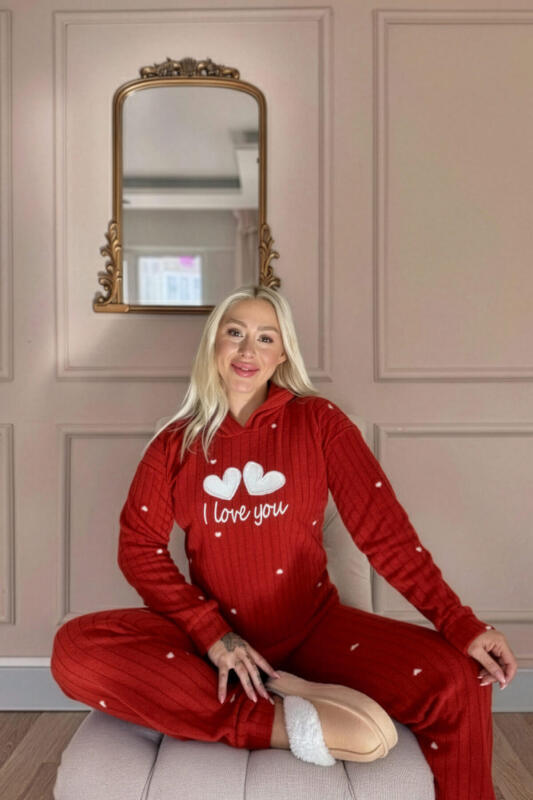 Kırmızı Love You Desenli Kapşonlu Peluş Polar Pijama Takımı - Pijamaevi (2)