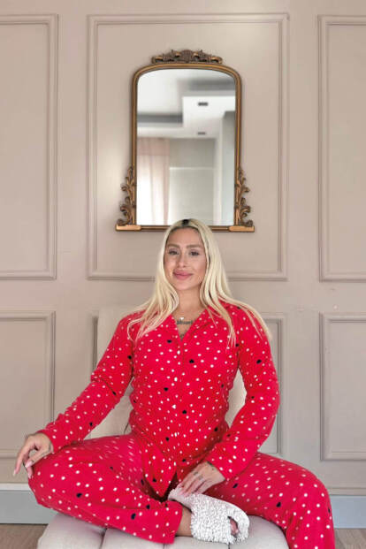Kırmızı Point Heart Desenli Önden Düğmeli Peluş Polar Pijama Takımı - 4