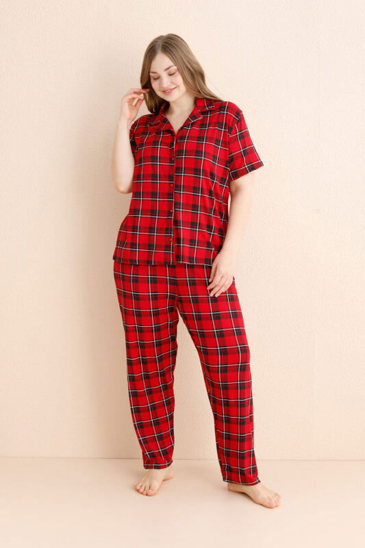 Kırmızı Scottish Charm Desenli Bambu Önden Düğmeli Kısa Kol Büyük Beden Battal Pijama Takımı - Pijamaevi (1)