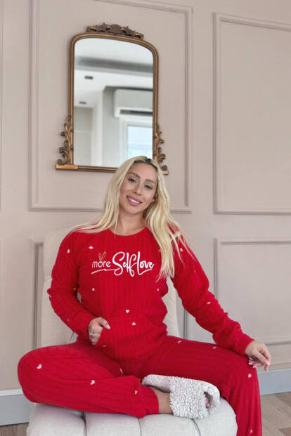 Kırmızı Self Love Desenli Kanguru Cepli Peluş Polar Pijama Takımı - 3