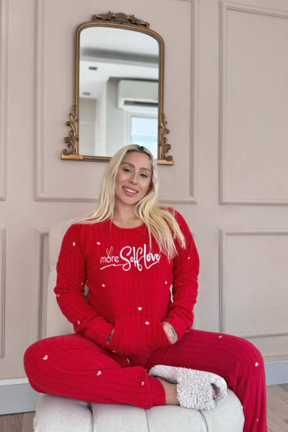 Kırmızı Self Love Desenli Kanguru Cepli Peluş Polar Pijama Takımı - 4