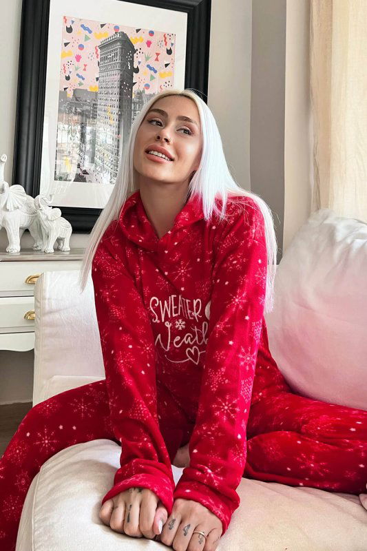 Kırmızı Sweater Desenli Kapşonlu Peluş Polar Pijama Takımı - Pijamaevi (1)