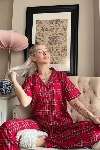 Kırmızı Yeşil Ekose Baskılı Önden Düğmeli Kısa Kollu Pijama - 2