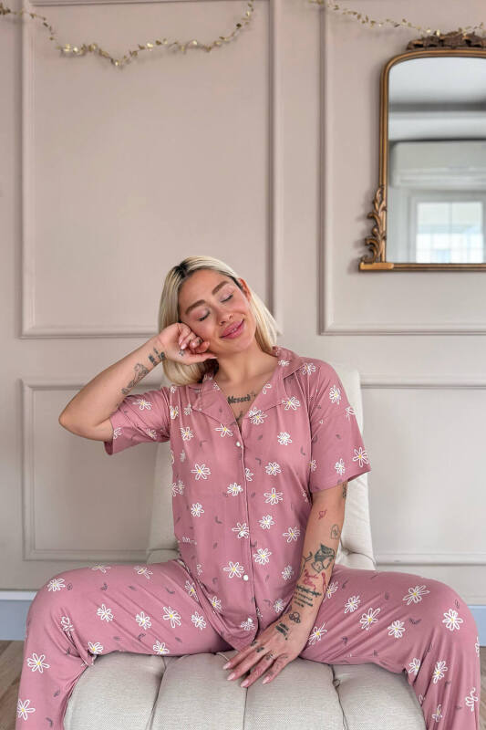 Koyu Pembe Soft Daisy Desenli Bambu Önden Düğmeli Kısa Kol Pijama Takımı - Pijamaevi (1)