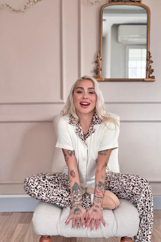 Krem Wild Elegance Exclusive Önden Düğmeli Kadın Pijama Takımı - Pijamaevi (2)