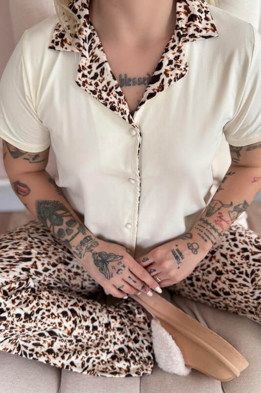 Krem Wild Elegance Exclusive Önden Düğmeli Kadın Pijama Takımı - Pijamaevi (3)