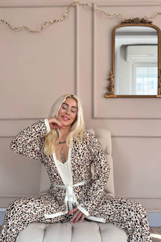 Krem Wild Elegance Exclusive Örme Sabahlıklı Kadın Pijama Takım - Pijamaevi (3)