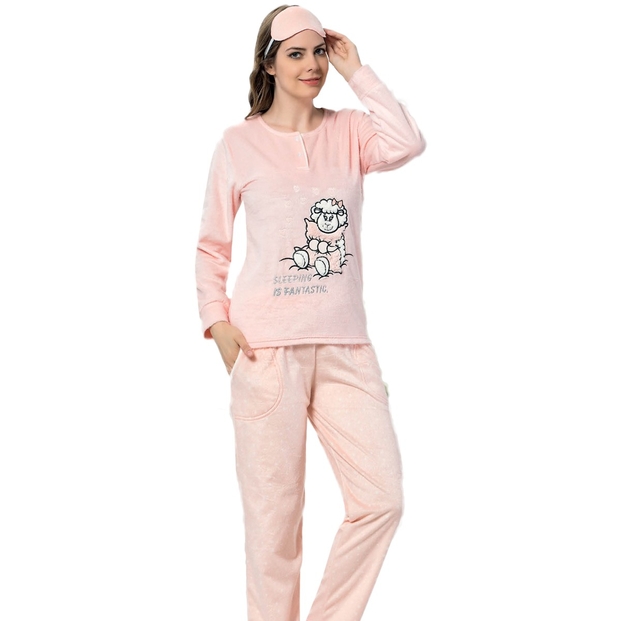 Kuzu Desenli Kadın Yumoş Peluş Pijama Takımı - 1