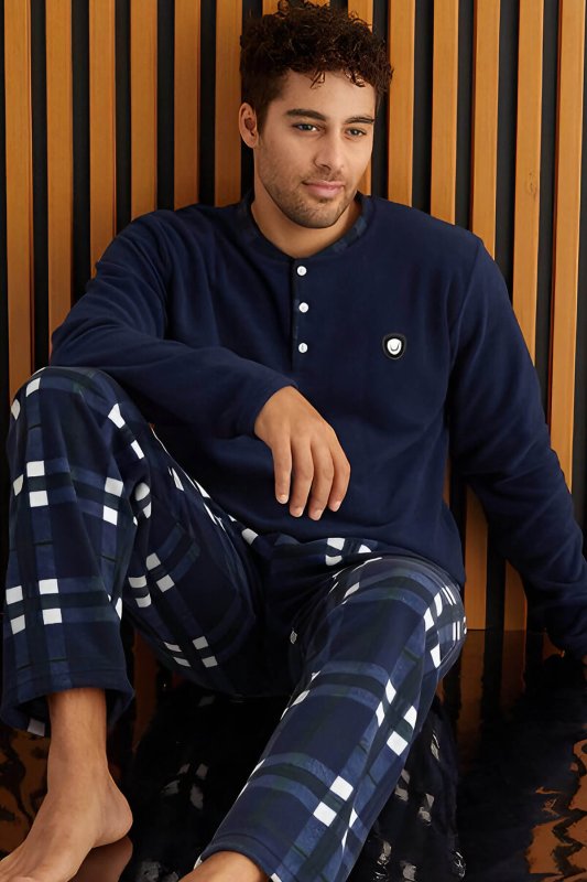 Lacivert Beyaz Ekose Desenli Polar Erkek Pijama Takımı - Pijamaevi