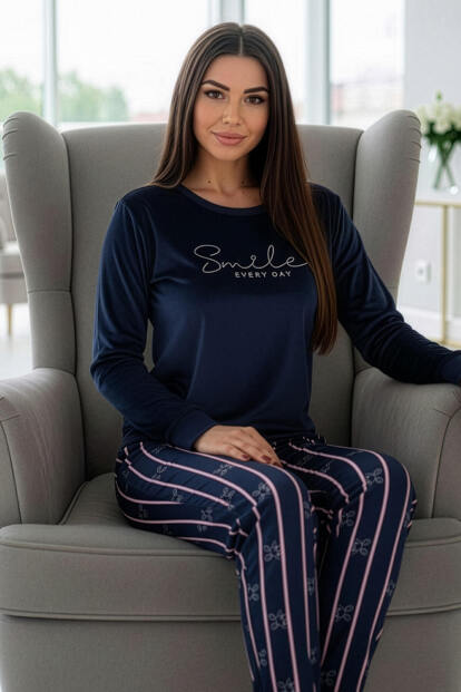 Lacivert Beyaz Smile Desenli Exclusive Kadife Kadın Pijama Takımı - 4