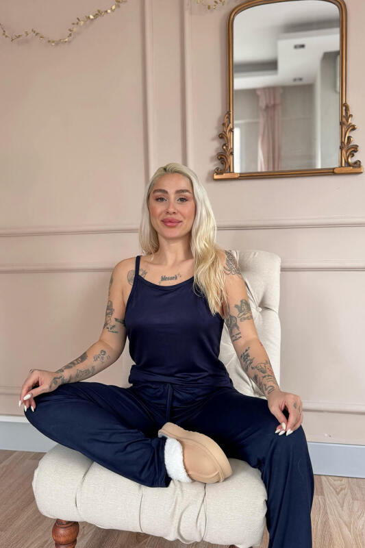 Lacivert Blu Notte Bambu Askılı Kadın Pijama Takımı - Pijamaevi (2)