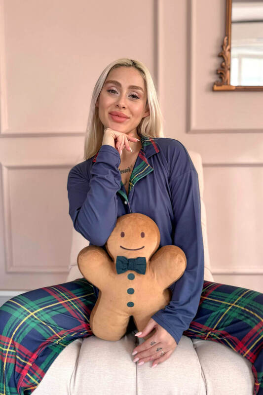 Lacivert Ekose Desenli Bambu Önden Düğmeli Uzun Kol Kadın Pijama Takımı - Pijamaevi (1)