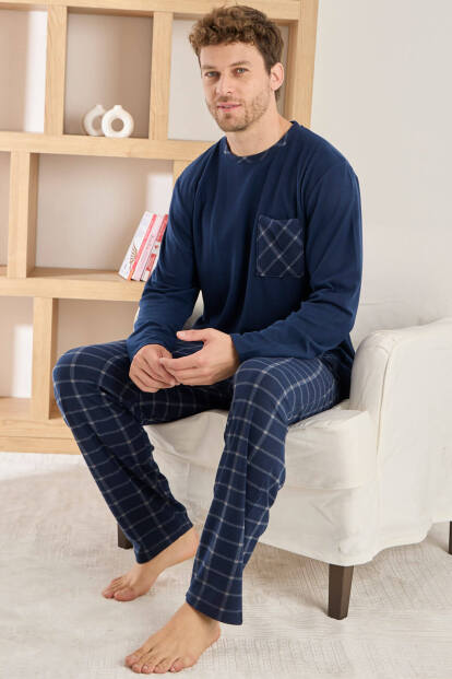 Lacivert Ekru Ekose Desenli Elegant Erkek Pijama Takımı 