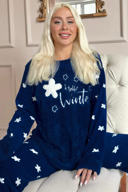 Lacivert Hello Winter Desenli Kadın Peluş Pijama Takımı 