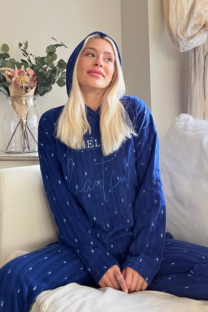 Lacivert Hi Beautiful Desenli Kapşonlu Peluş Polar Pijama Takımı - 1