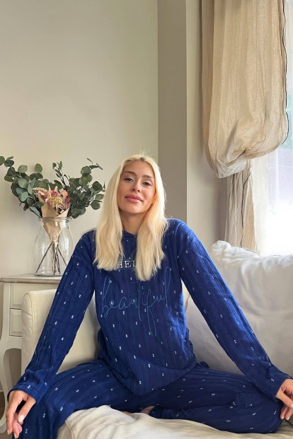 Lacivert Hi Beautiful Desenli Kapşonlu Peluş Polar Pijama Takımı - 3
