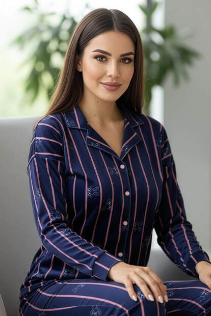 Lacivert Lineo Desenli Exclusive Önden Düğmeli Kadife Kadın Pijama Takımı 