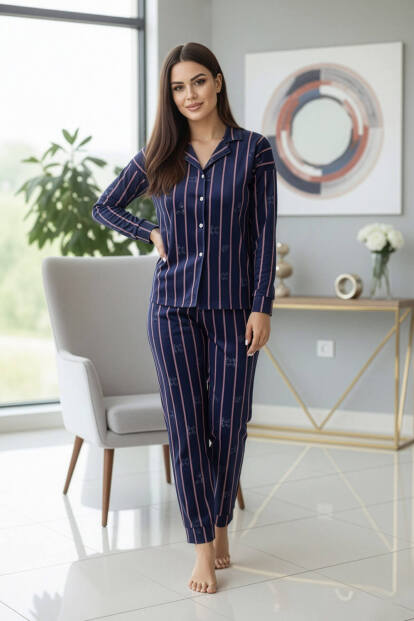 Lacivert Lineo Desenli Exclusive Önden Düğmeli Kadife Kadın Pijama Takımı - 5