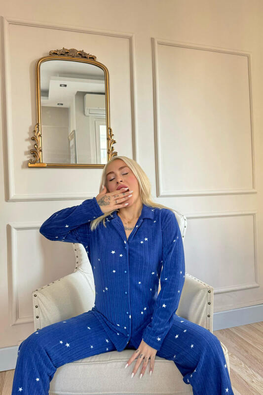 Lacivert Lune Desenli Önden Düğmeli Peluş Polar Pijama Takımı - Pijamaevi (3)