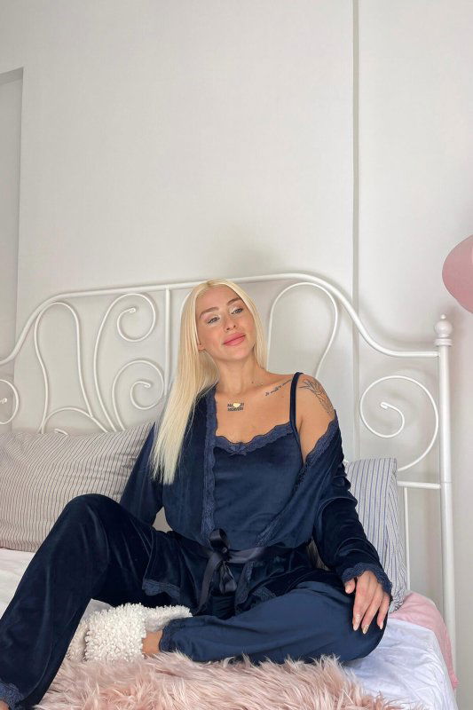 Lacivert Navy Exclusive Kadife Sabahlıklı Kadın Pijama Takımı  - Pijamaevi (1)