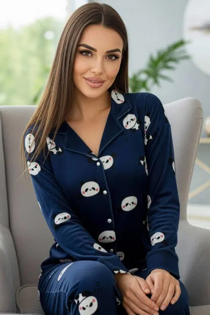 Lacivert Pengiu Desenli Exclusive Önden Düğmeli Kadife Kadın Pijama Takımı - 2