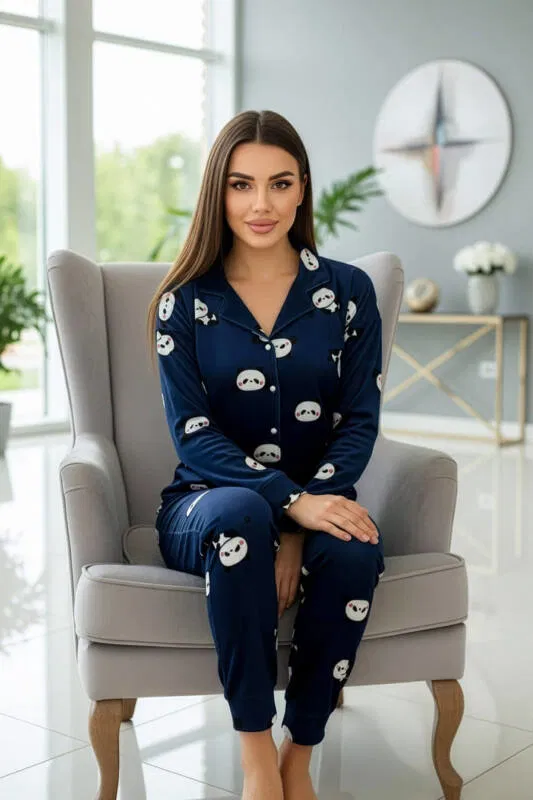 Lacivert Pengiu Desenli Exclusive Önden Düğmeli Kadife Kadın Pijama Takımı - Pijamaevi (3)