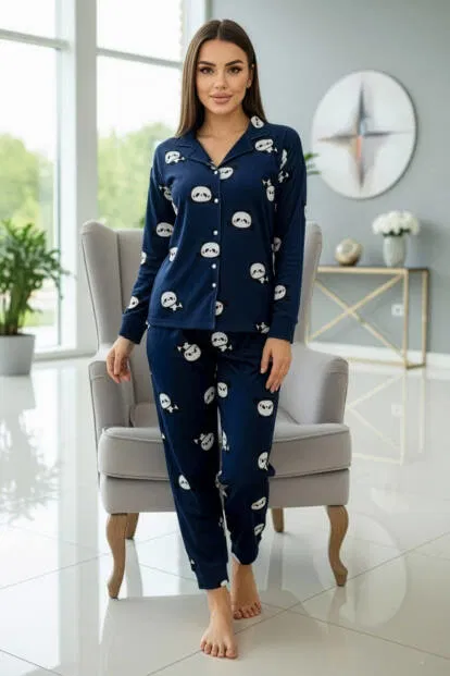 Lacivert Pengiu Desenli Exclusive Önden Düğmeli Kadife Kadın Pijama Takımı - 5